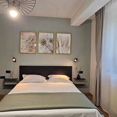 בוקרשט Exclusive Living Apartment מראה חיצוני תמונה