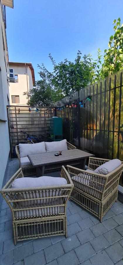 בוקרשט Exclusive Living Apartment מראה חיצוני תמונה