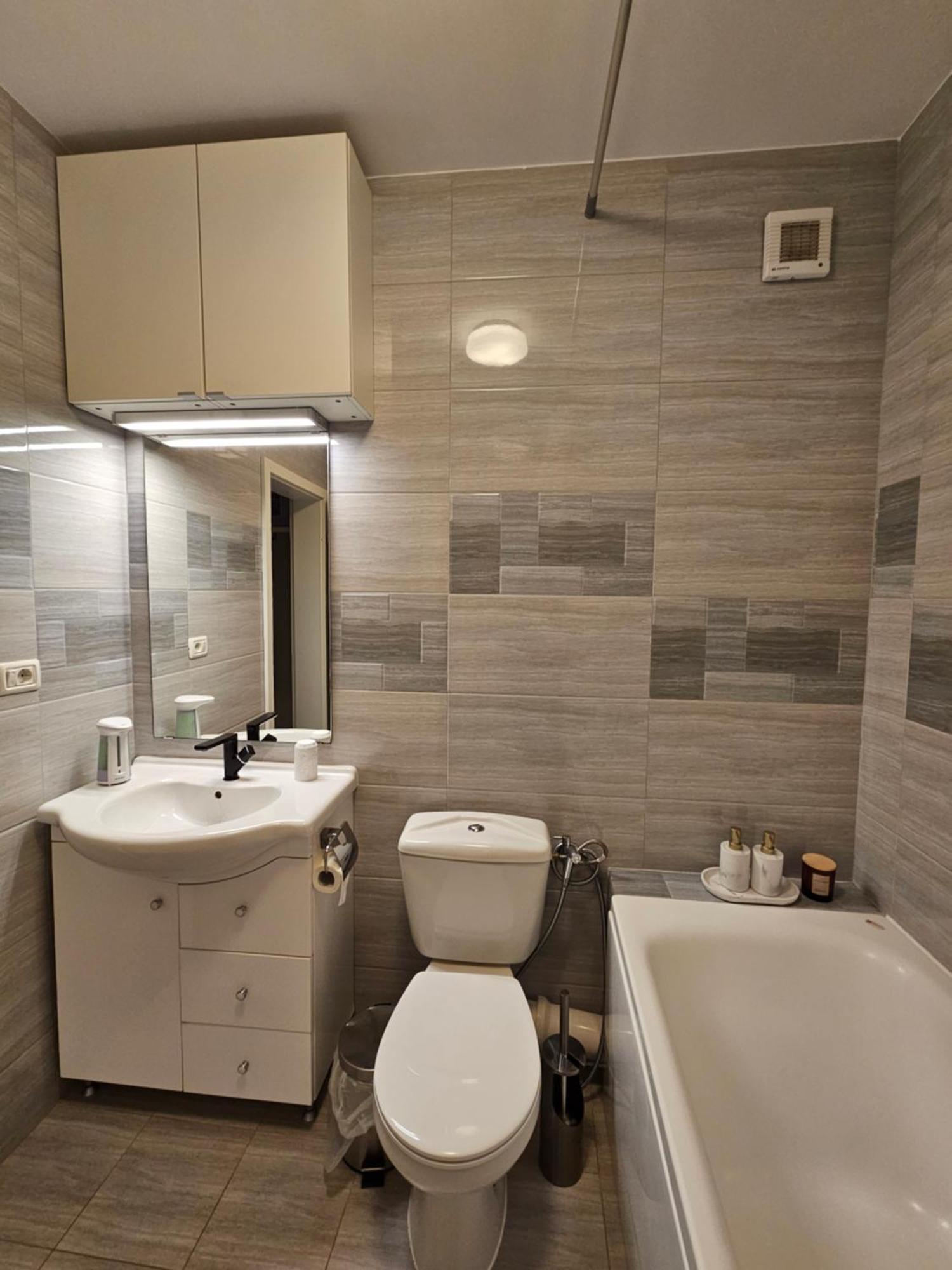 בוקרשט Exclusive Living Apartment מראה חיצוני תמונה
