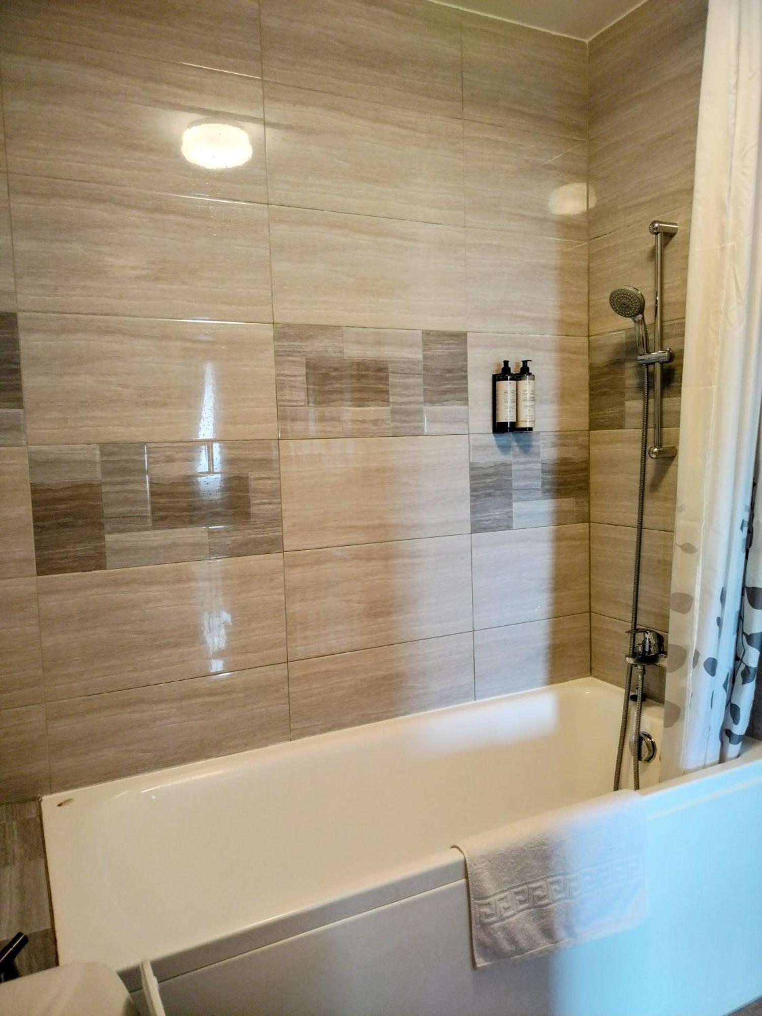 בוקרשט Exclusive Living Apartment מראה חיצוני תמונה